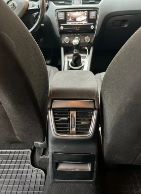 Skoda Octavia, снимка 17