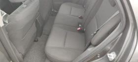 Toyota Auris 1.4I, снимка 9