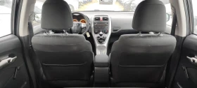 Toyota Auris 1.4I, снимка 8