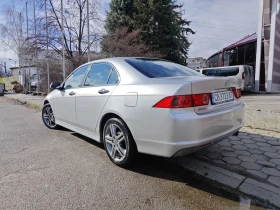 Honda Accord - 5500 € / 10757.07 лв. - 42135507 4