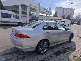 Honda Accord - 5500 € / 10757.07 лв. - 42135507 6
