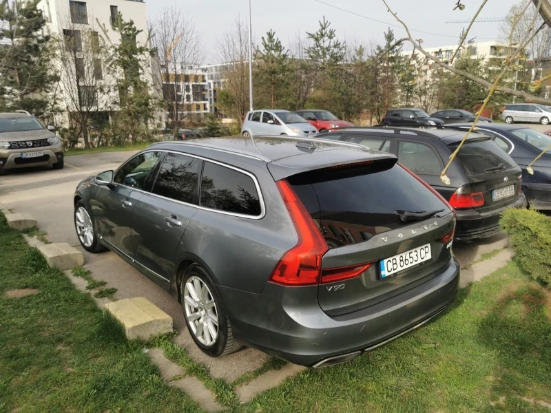 Volvo V90  D5 AWD, снимка 2 - Автомобили и джипове - 47436920