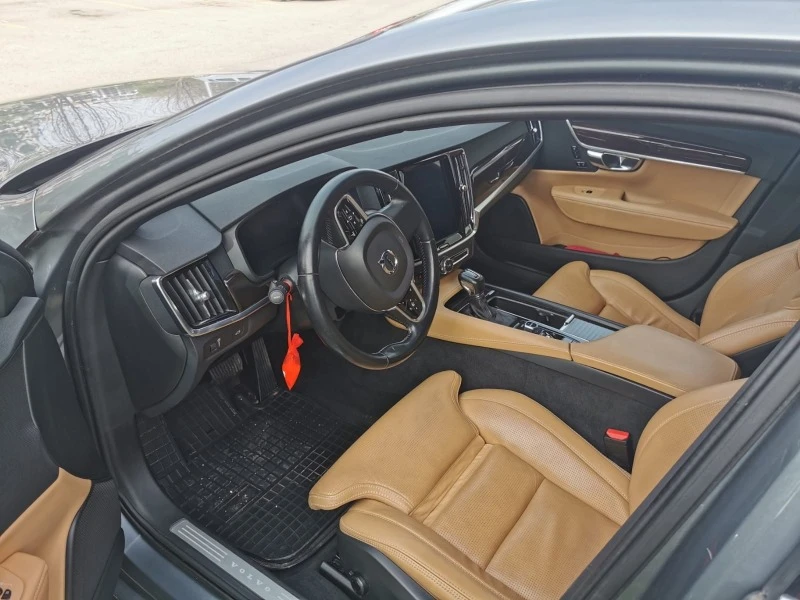 Volvo V90  D5 AWD, снимка 6 - Автомобили и джипове - 47436920