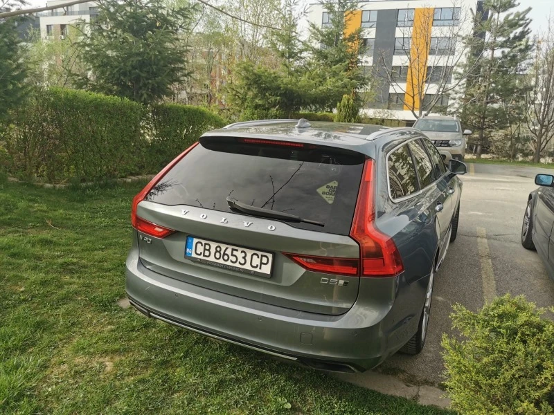 Volvo V90  D5 AWD, снимка 4 - Автомобили и джипове - 47436920