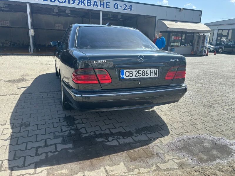 Mercedes-Benz E 320 4х4 Газов Инжекцион, снимка 1 - Автомобили и джипове - 47491588