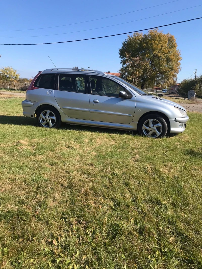 Peugeot 206, снимка 3 - Автомобили и джипове - 47800728