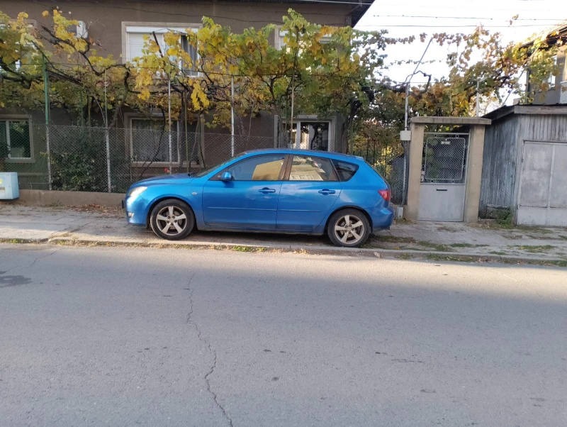 Mazda 3, снимка 3 - Автомобили и джипове - 48068215