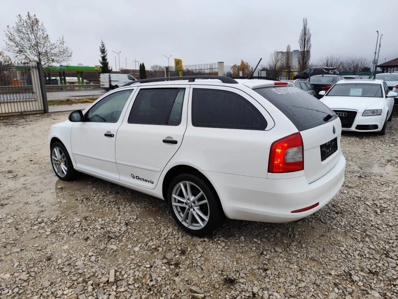 Skoda Octavia 1.6 дизел 105 коня, снимка 8 - Автомобили и джипове - 48205069