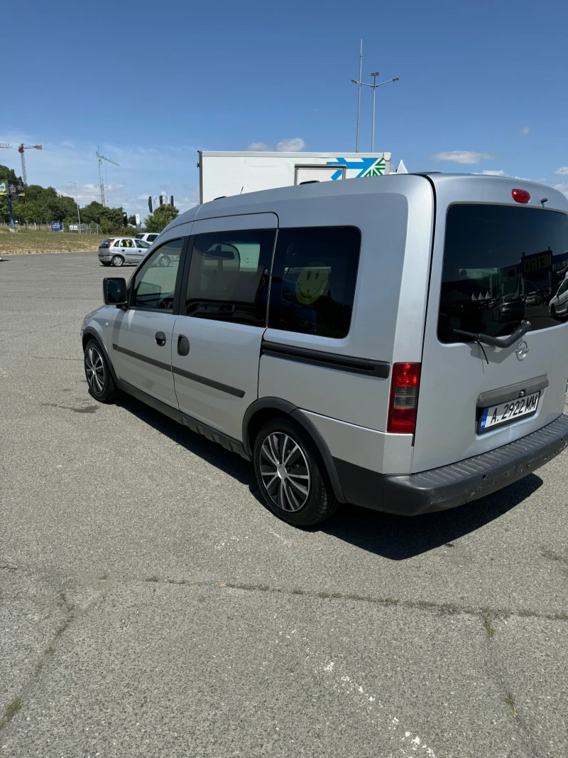 Opel Combo, снимка 4 - Автомобили и джипове - 48688585