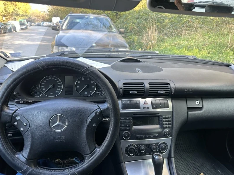 Mercedes-Benz C 280 W203, снимка 3 - Автомобили и джипове - 52406162