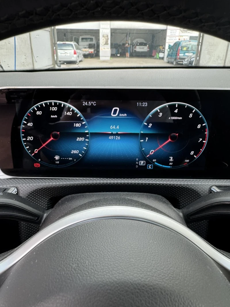 Mercedes-Benz A 220 4matic, снимка 8 - Автомобили и джипове - 51853939