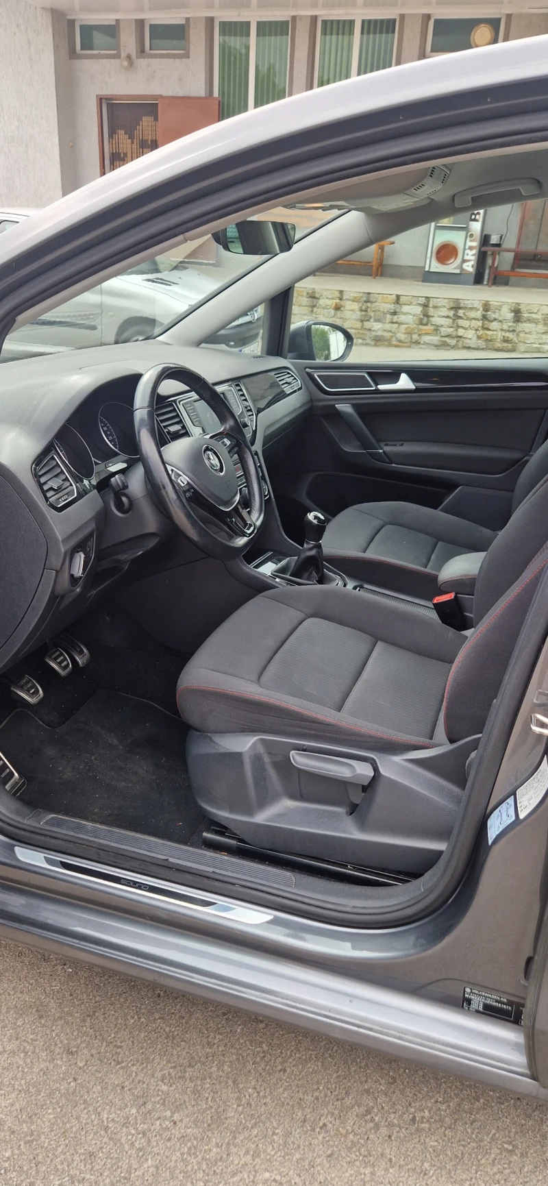 VW Sportsvan, снимка 5 - Автомобили и джипове - 51923569