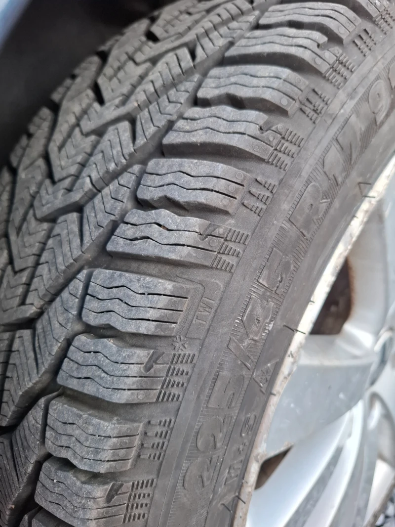 VW Passat, снимка 11 - Автомобили и джипове - 52532104