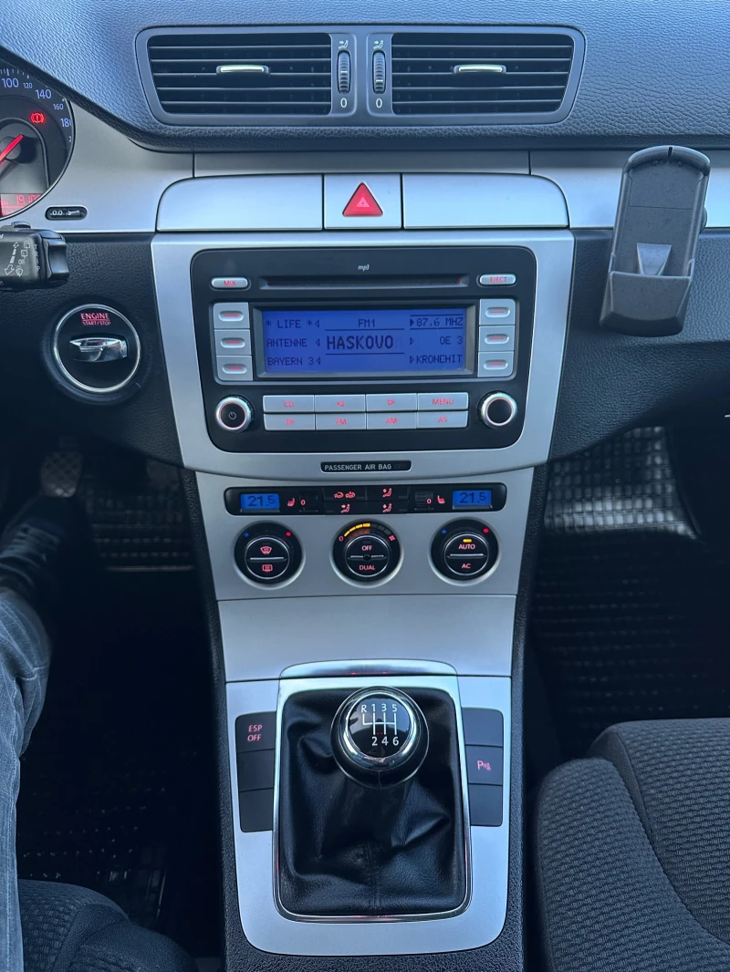 VW Passat 2.0TDI commonrail, снимка 12 - Автомобили и джипове - 52539365