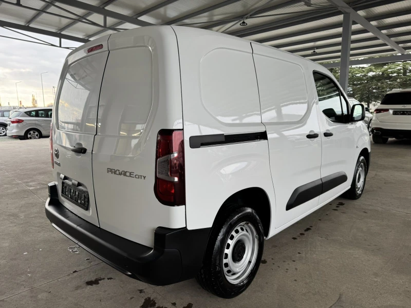 Toyota Proace City 1.5D* 75ps* 66хл.км* КЛИМАТИК, снимка 5 - Автомобили и джипове - 52708899