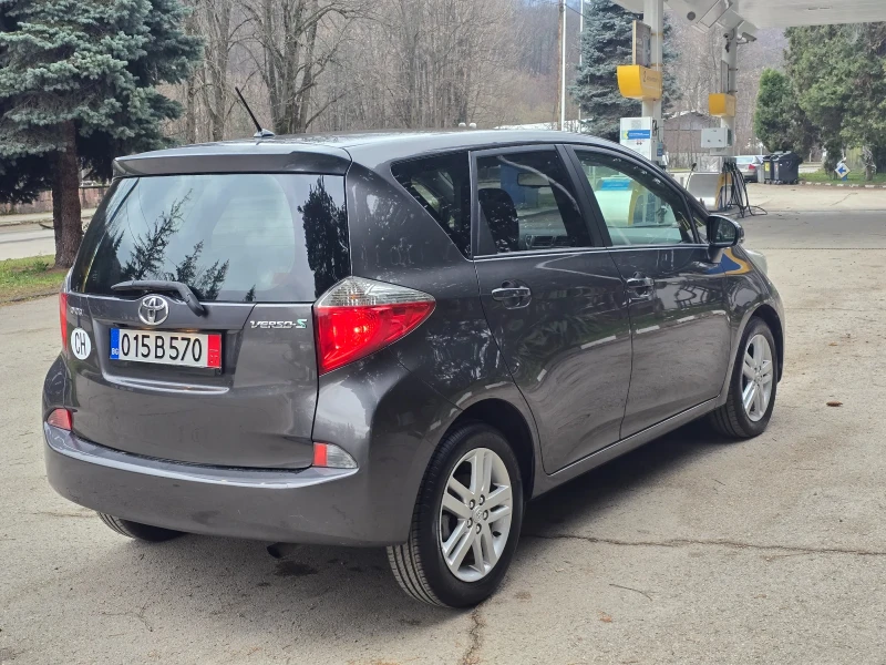 Toyota Verso S 1.33i ШВЕЙЦАРИЯ , снимка 5 - Автомобили и джипове - 52974660