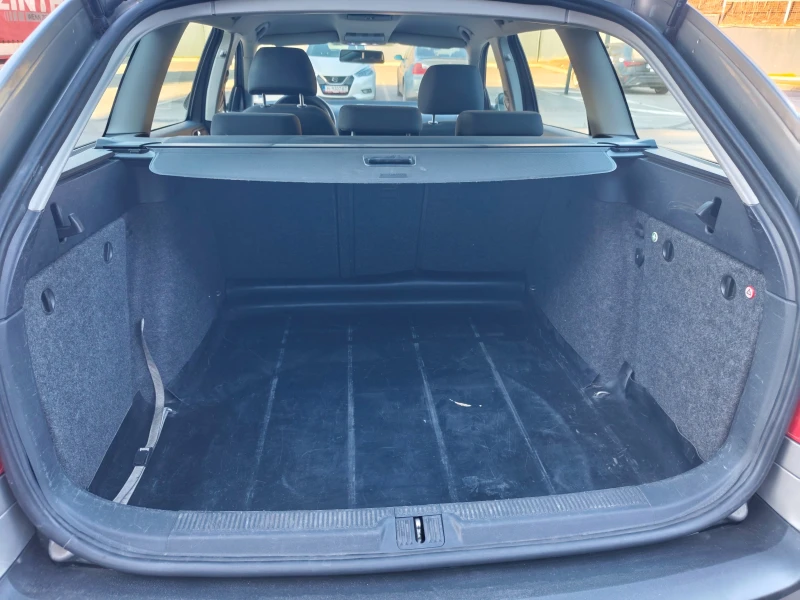 Skoda Octavia LPG, снимка 16 - Автомобили и джипове - 53263608