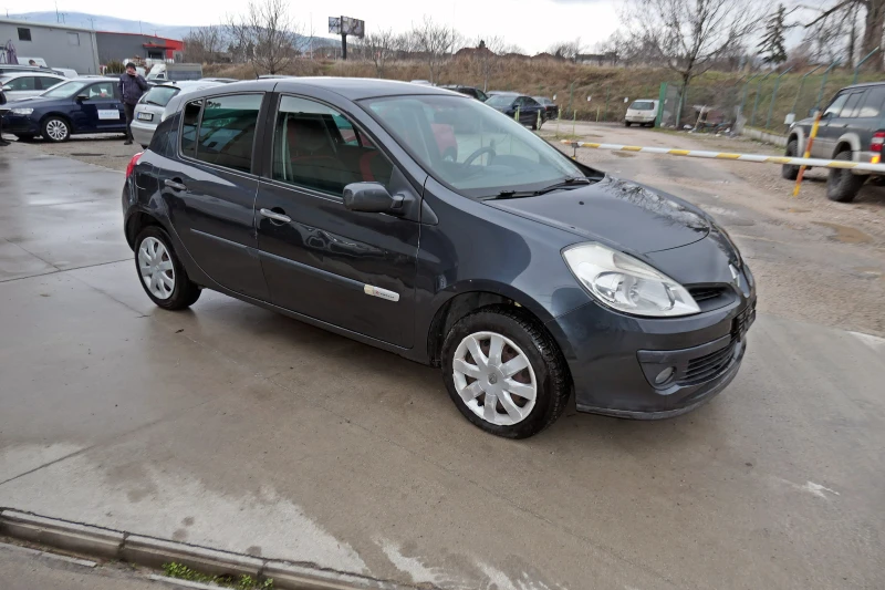 Renault Clio 1.2 16V RIP CURL КЛИМАТИК, снимка 4 - Автомобили и джипове - 53376933