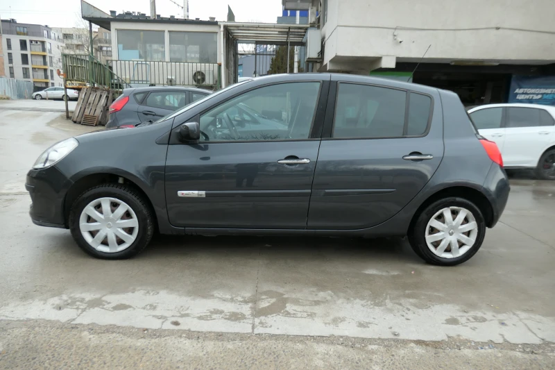 Renault Clio 1.2 16V RIP CURL КЛИМАТИК, снимка 8 - Автомобили и джипове - 53376933