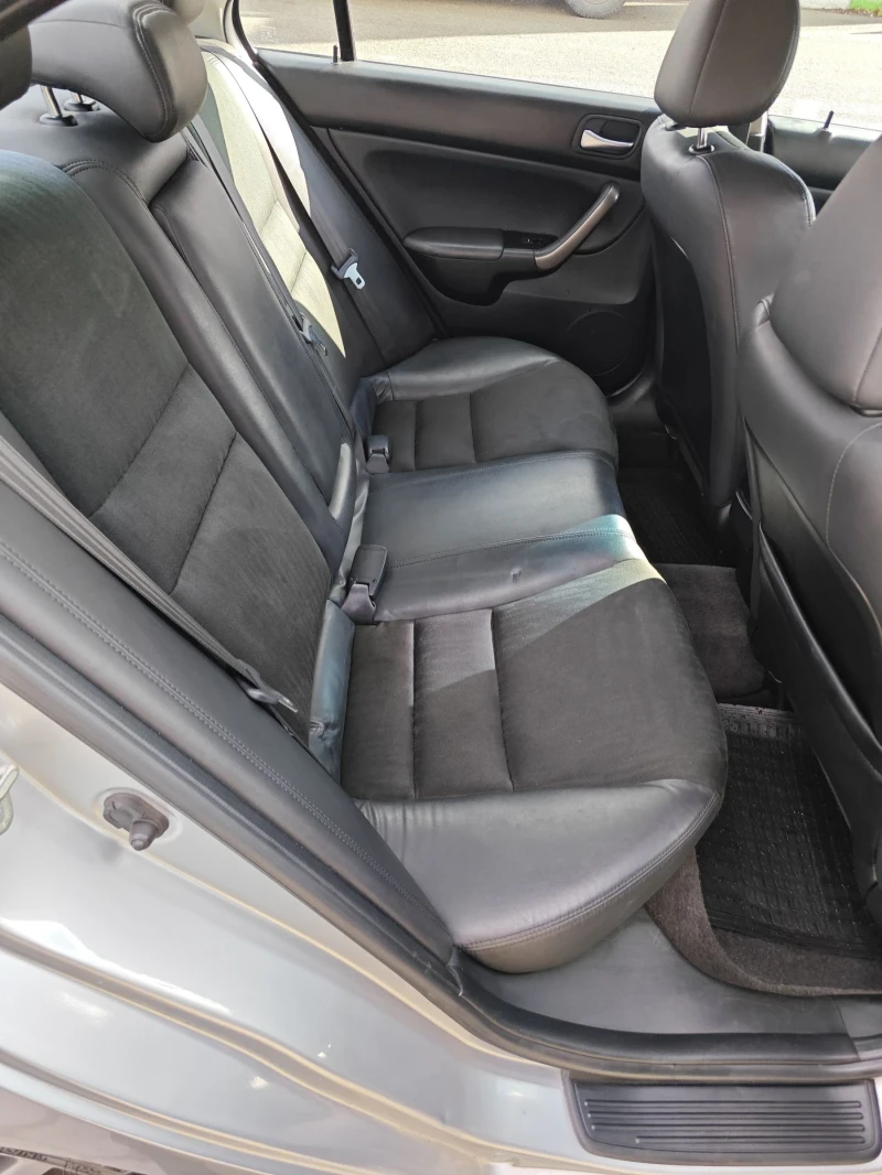 Honda Accord, снимка 12 - Автомобили и джипове - 53400660