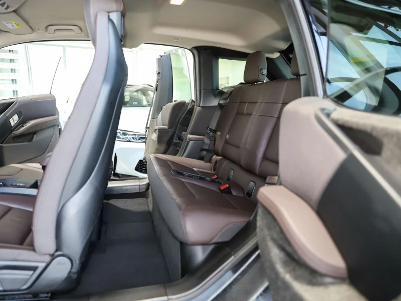 BMW i3 НОВО* KOЖА* TOP* , снимка 9 - Автомобили и джипове - 53465345