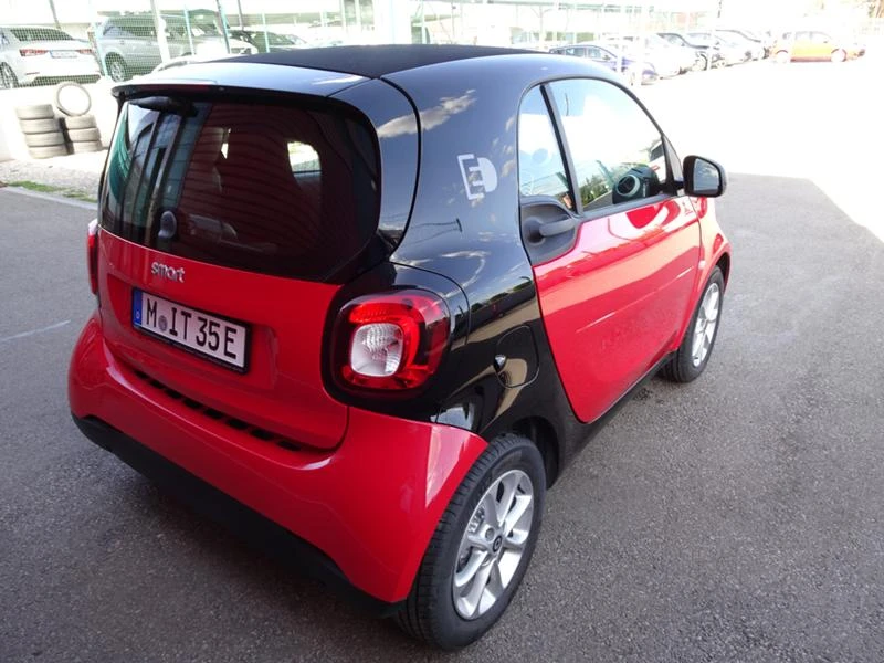 Smart Fortwo, снимка 5 - Автомобили и джипове - 36390442