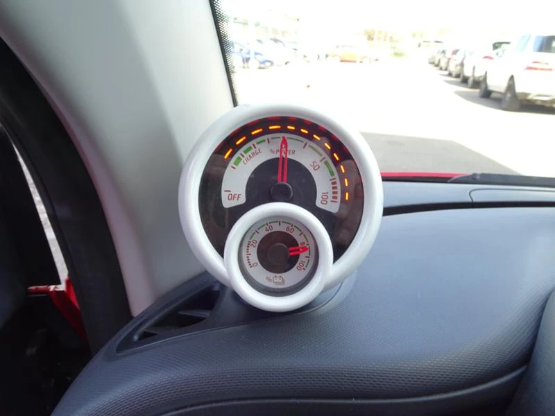 Smart Fortwo, снимка 15 - Автомобили и джипове - 36390442