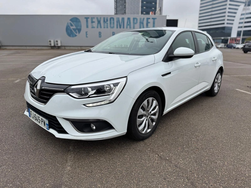 Renault Megane 1.5dCI-96-6ск-NAVI-FACELIFT - 17999 лв. - 62411017 1