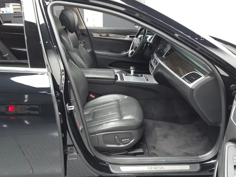 Genesis G80 3.3/LUXURY/PANORAMA/�������/��������� | Mobile.bg � ����������� 11