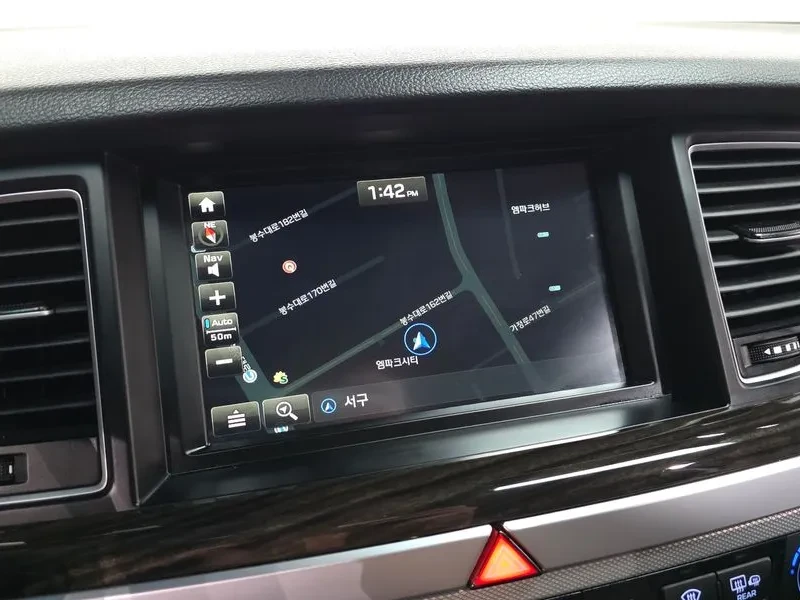 Genesis G80 3.3/LUXURY/PANORAMA/�������/��������� | Mobile.bg � ����������� 14