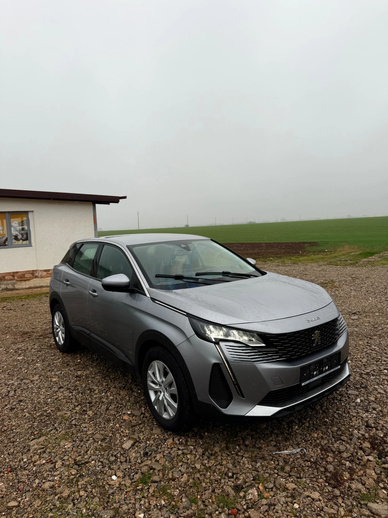 Peugeot 3008 1.5 BLUE-HDI, снимка 1