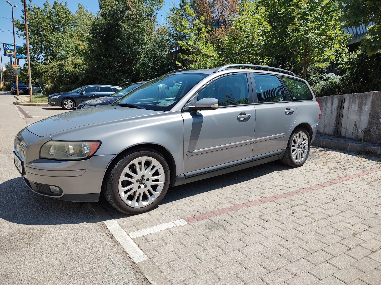 Volvo V50  - изображение 2