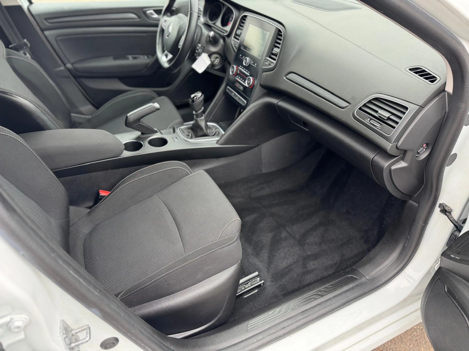 Renault Megane 1.5dCI-96-6-NAVI-FACELIFT  | Mobile.bg   15