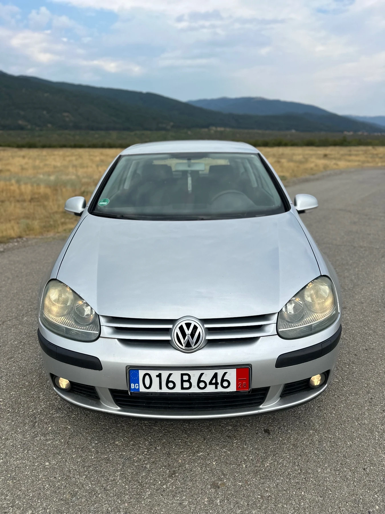 VW Golf 1.6  | Mobile.bg   1