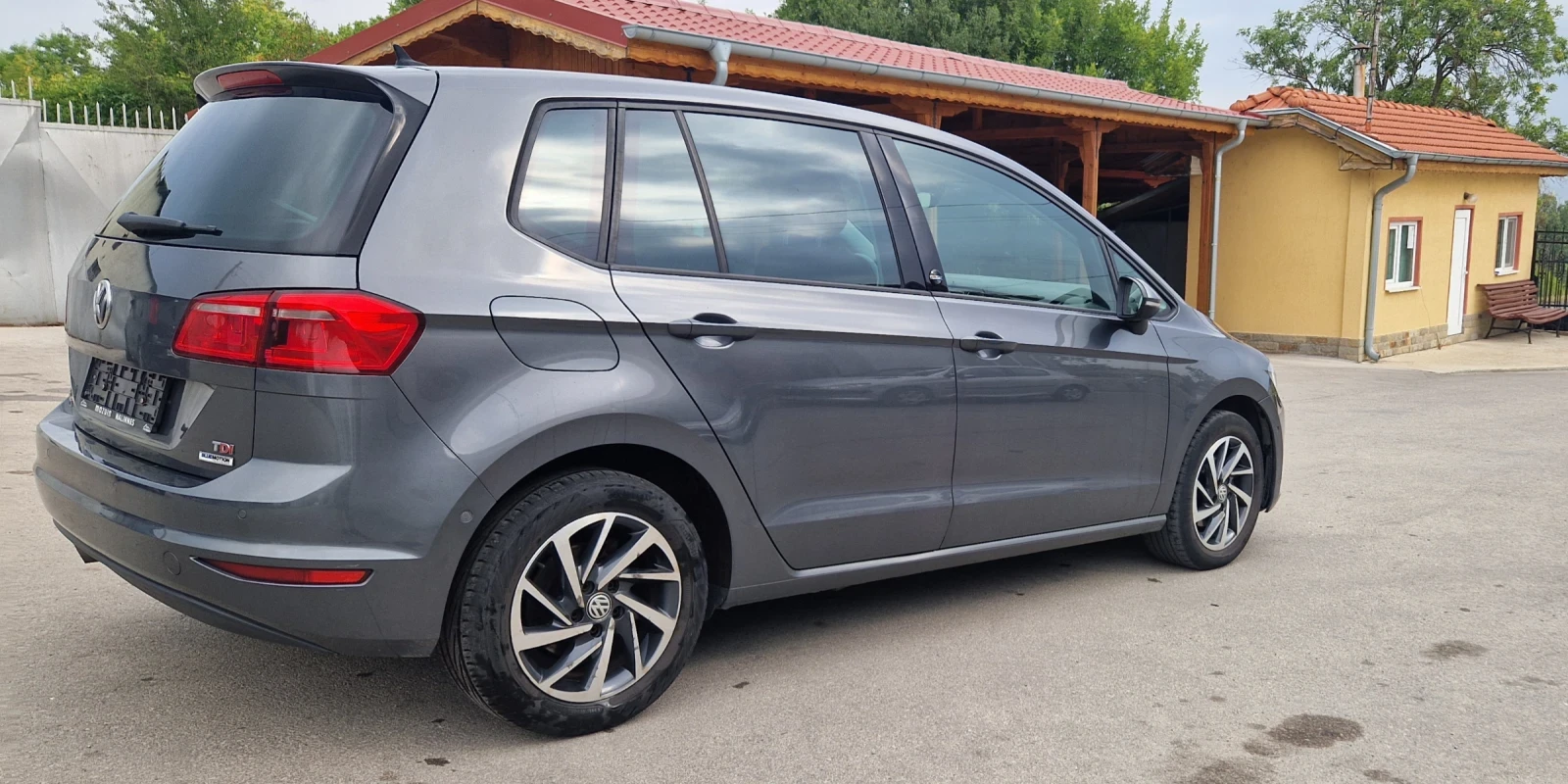 VW Sportsvan  - изображение 3