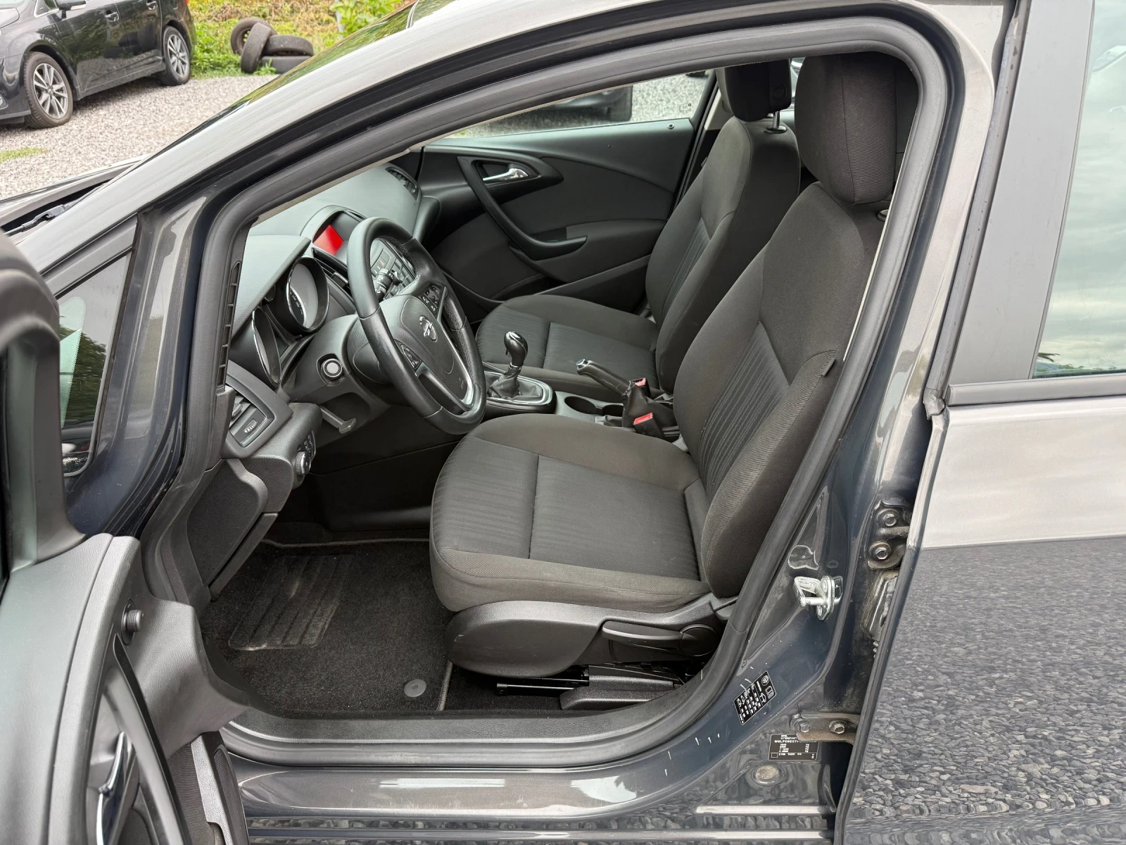 Opel Astra Facelift 2015г.1.4 (140 кс)Turbo Ecotec start/stop | Mobile.bg — изображение 11
