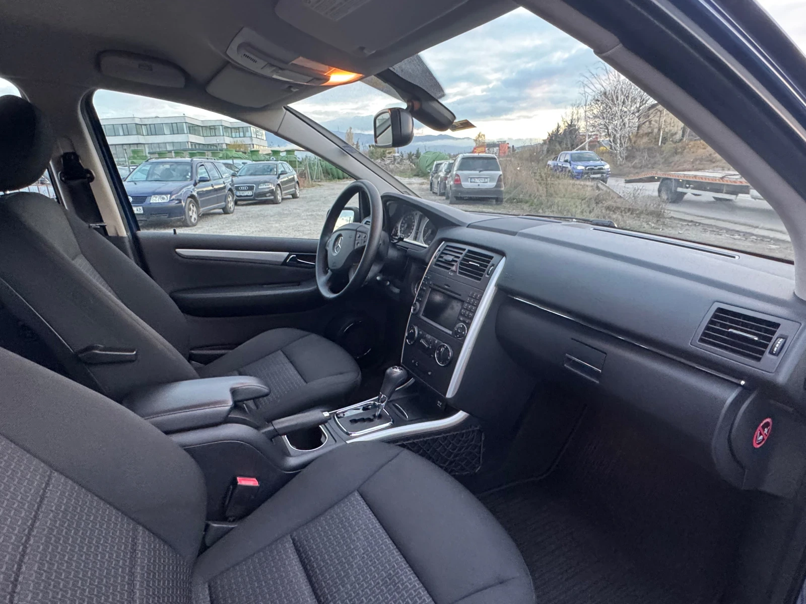 Mercedes-Benz B 180 *   | Mobile.bg   11