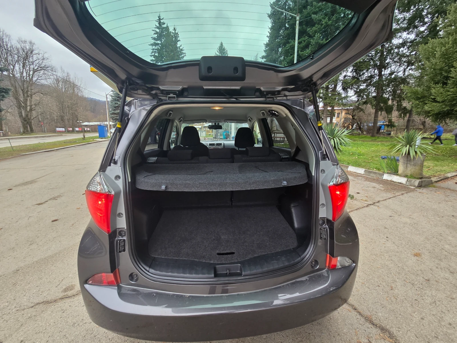 Toyota Verso S 1.33i ���������  | Mobile.bg � ����������� 14