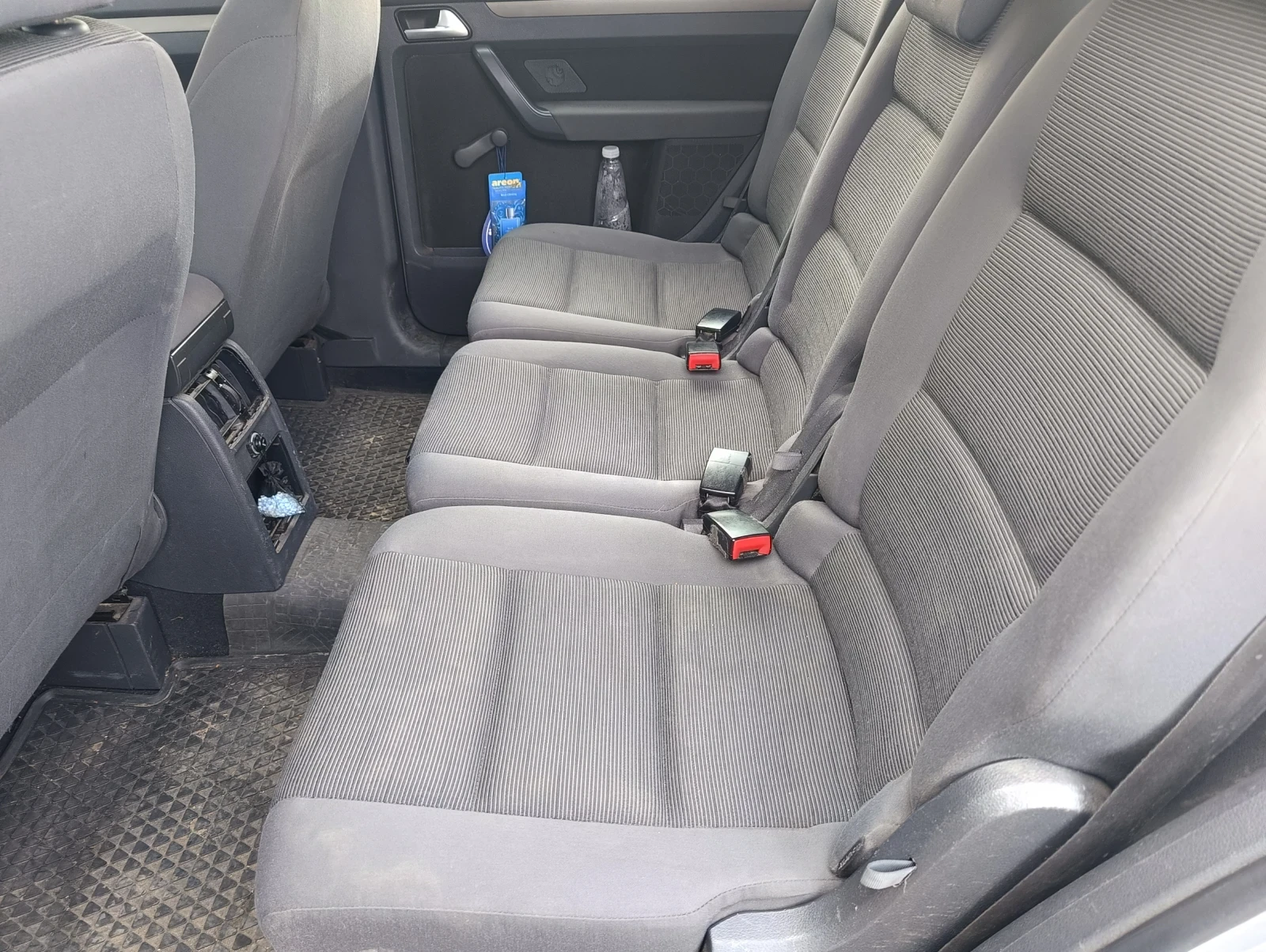 VW Touran Ван  - изображение 4