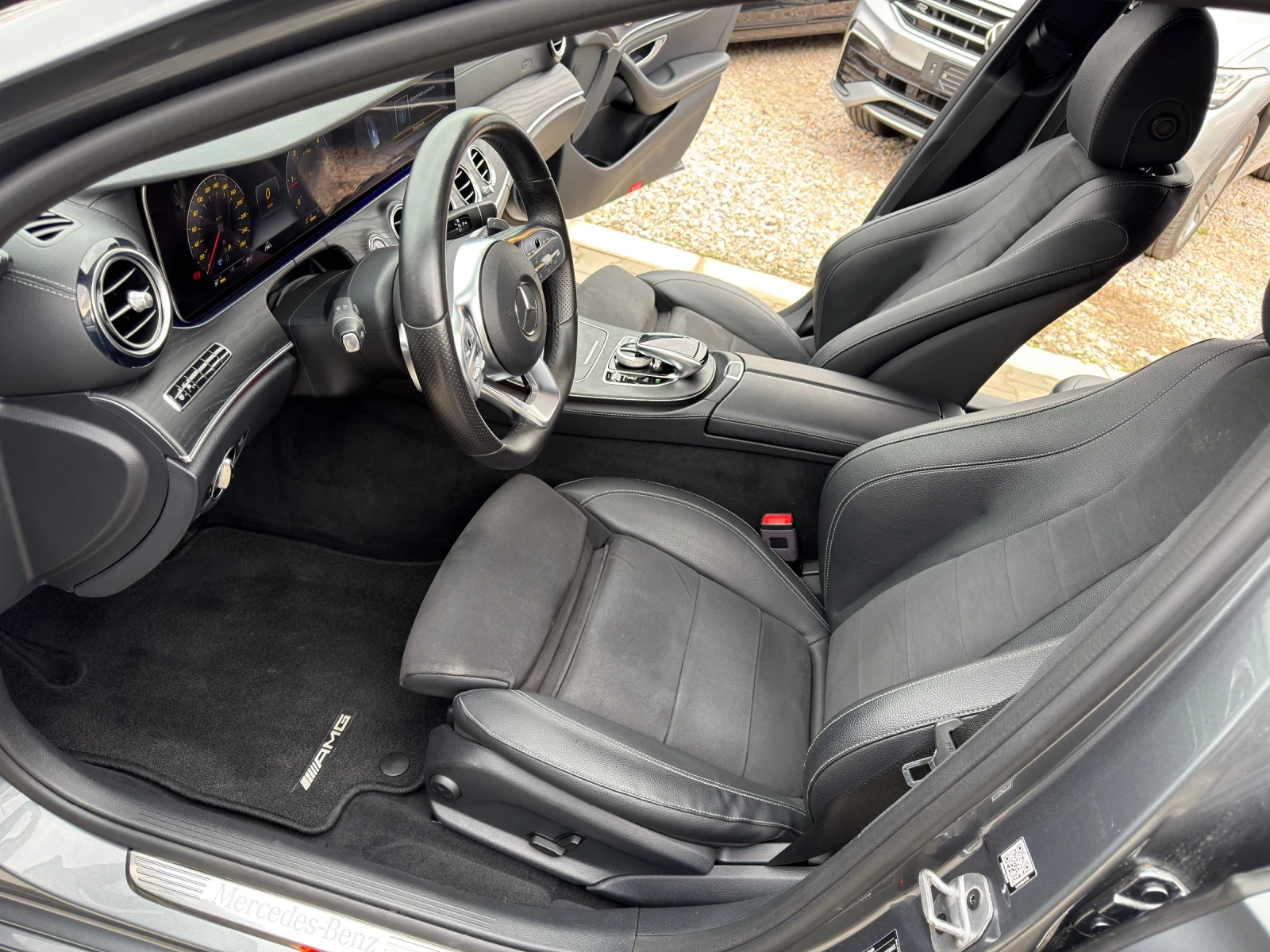 Mercedes-Benz E 220 d/AMG/Digital/Burmester/Distronic/Camera - изображение 9