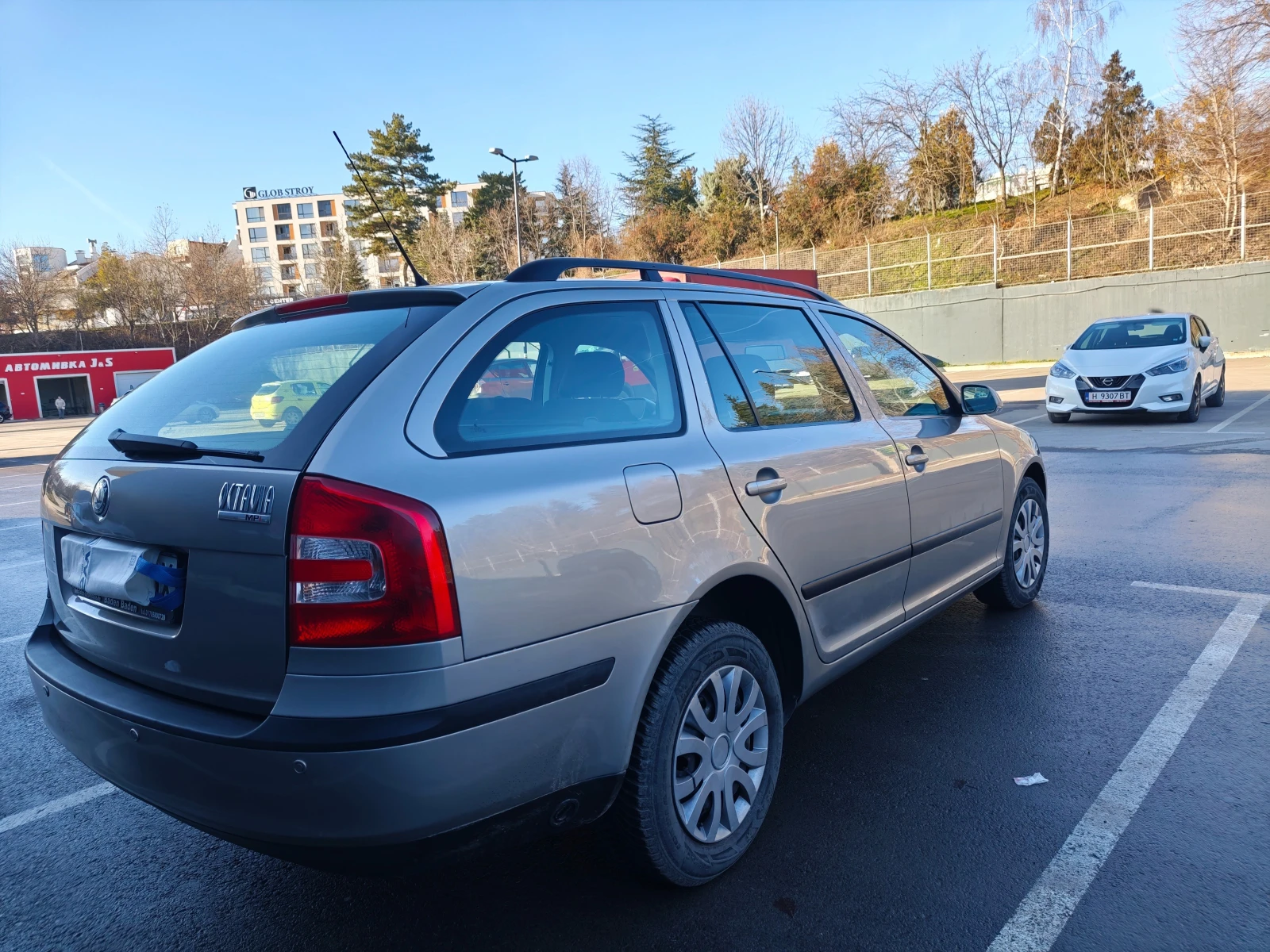 Skoda Octavia Комби - изображение 6