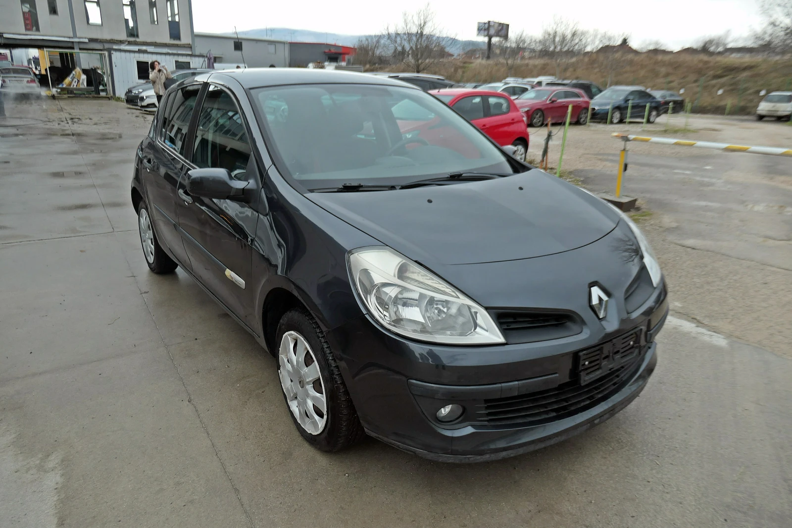 Renault Clio 1.2 16V RIP CURL КЛИМАТИК - изображение 3