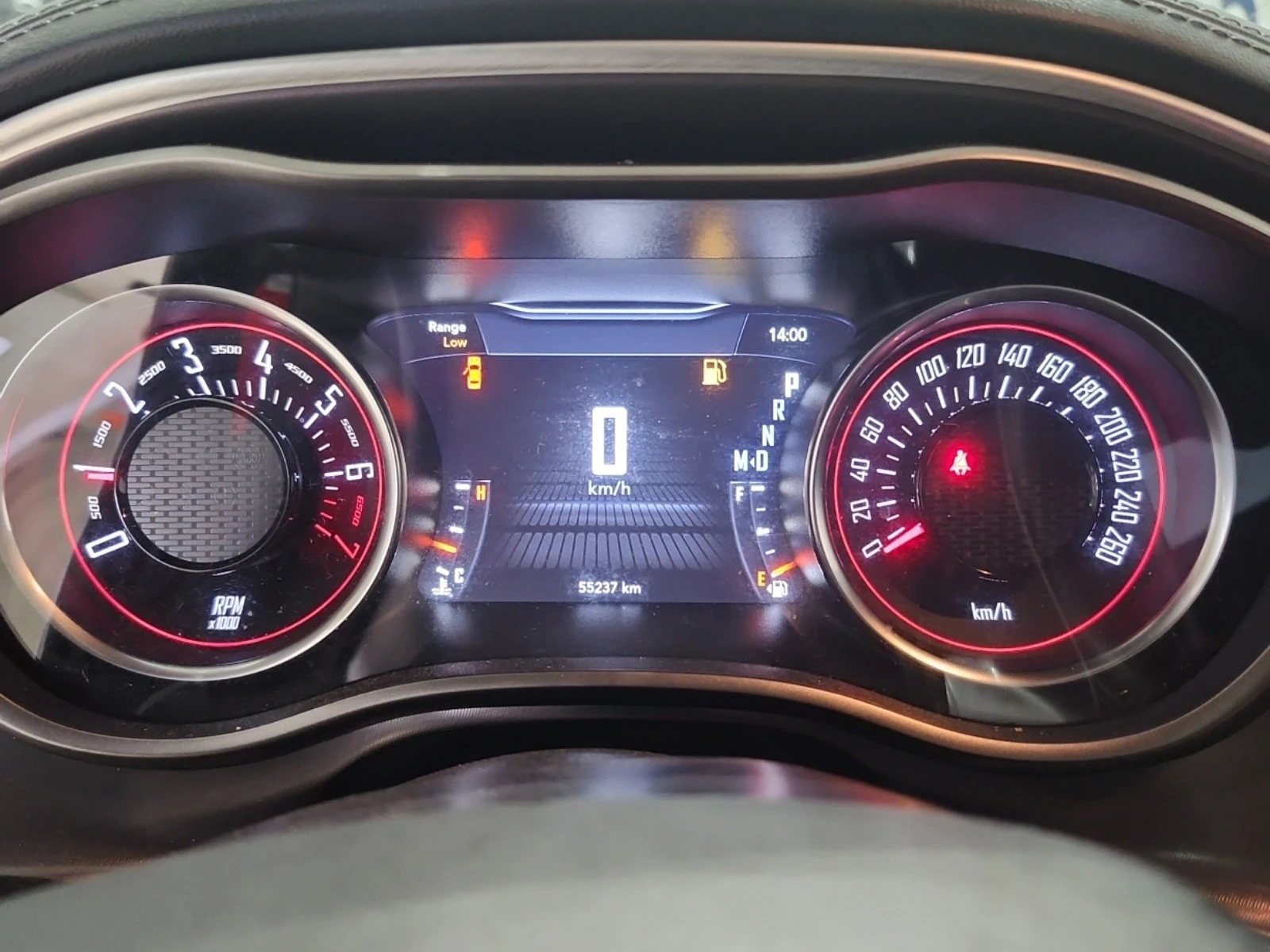 Dodge Challenger 3.6L 6cyl Rear Wheel Drive, снимка 9 - Автомобили и джипове - 53917876