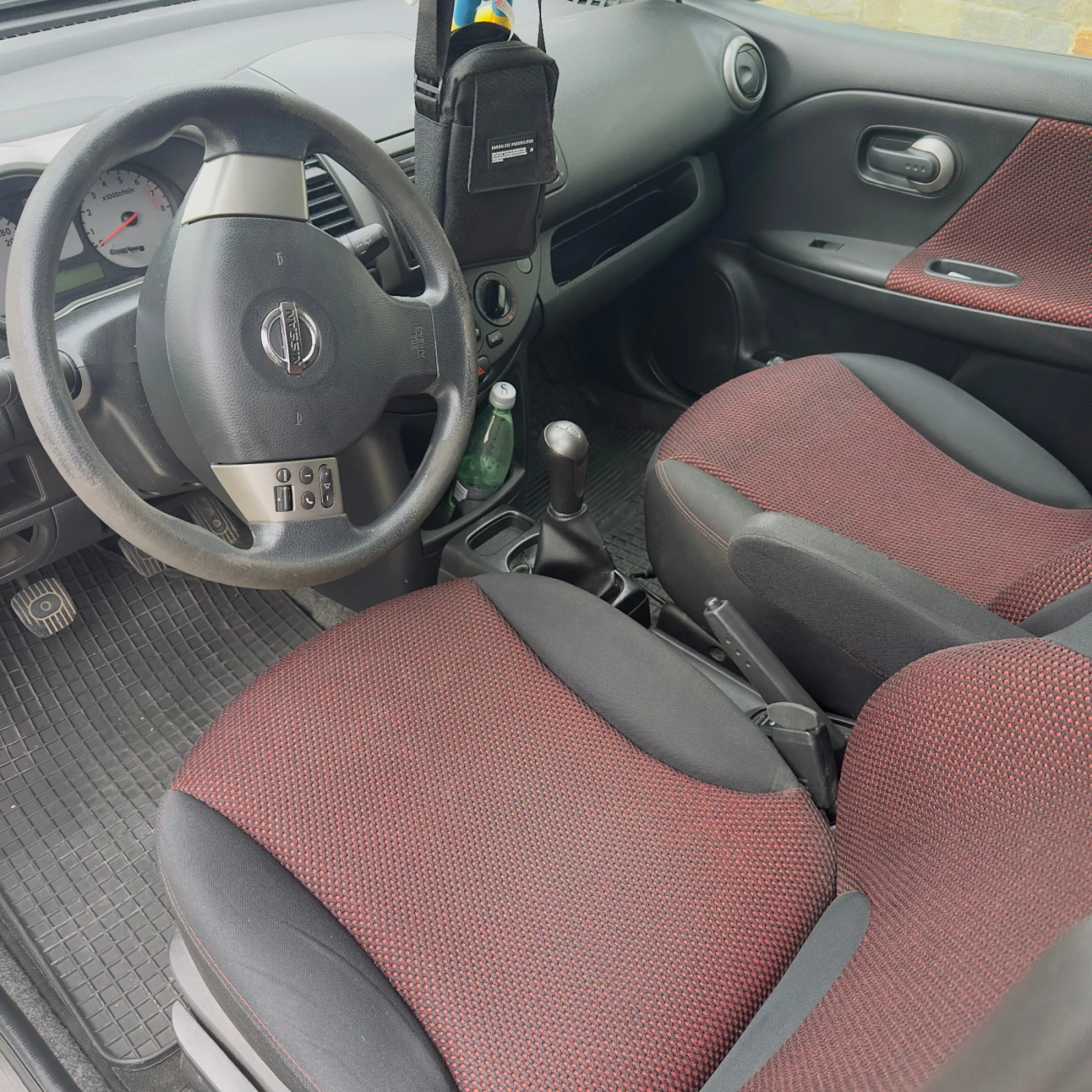 Nissan Note, снимка 4 - Автомобили и джипове - 53950764