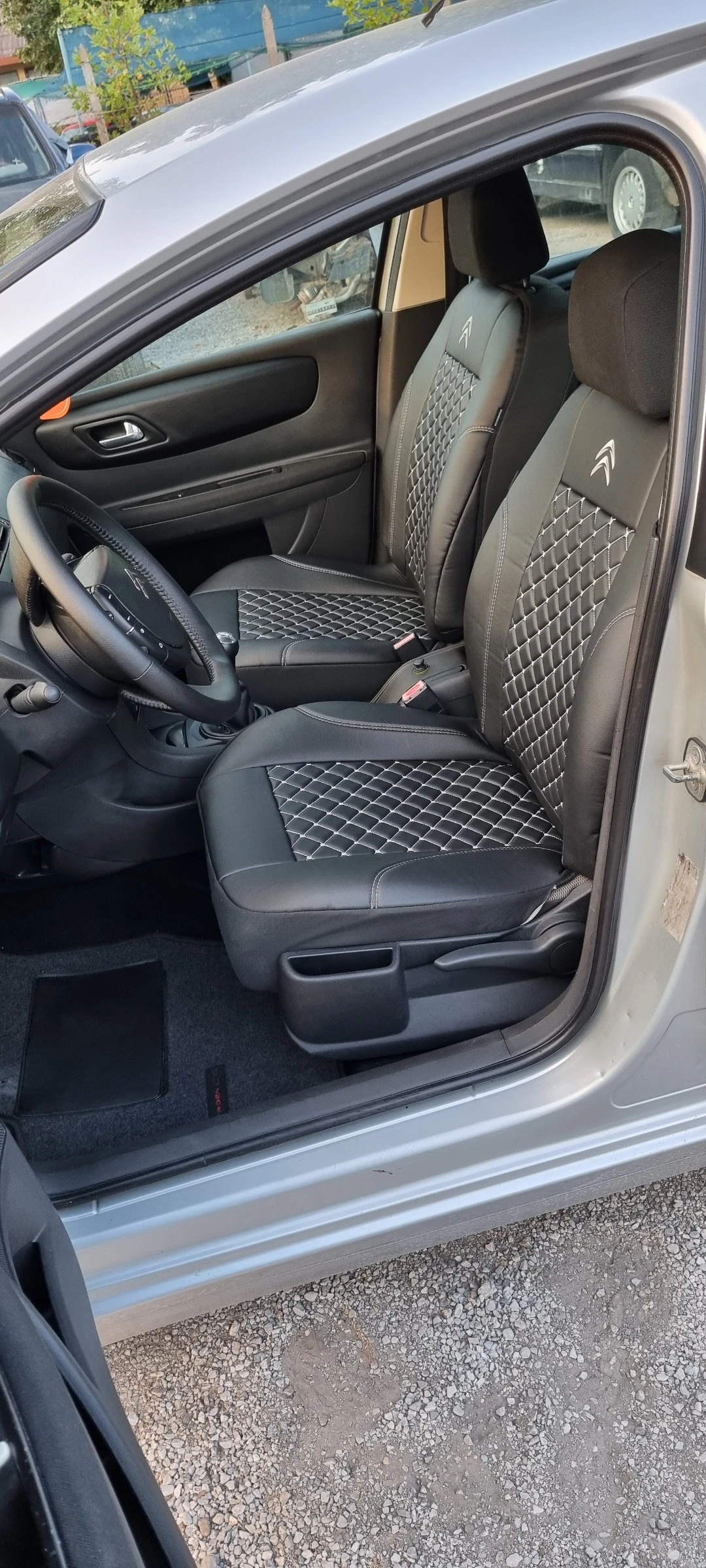 Citroen C4 1.6 HDI, снимка 14 - Автомобили и джипове - 54013254