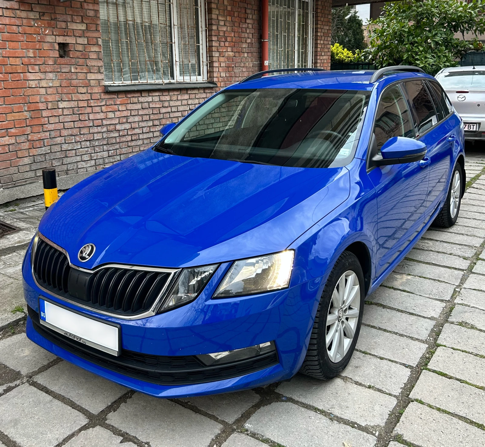 Skoda Octavia, снимка 2 - Автомобили и джипове - 54060406