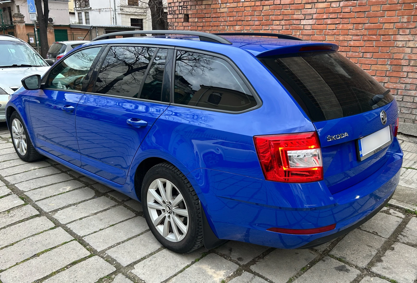 Skoda Octavia, снимка 3 - Автомобили и джипове - 54060406