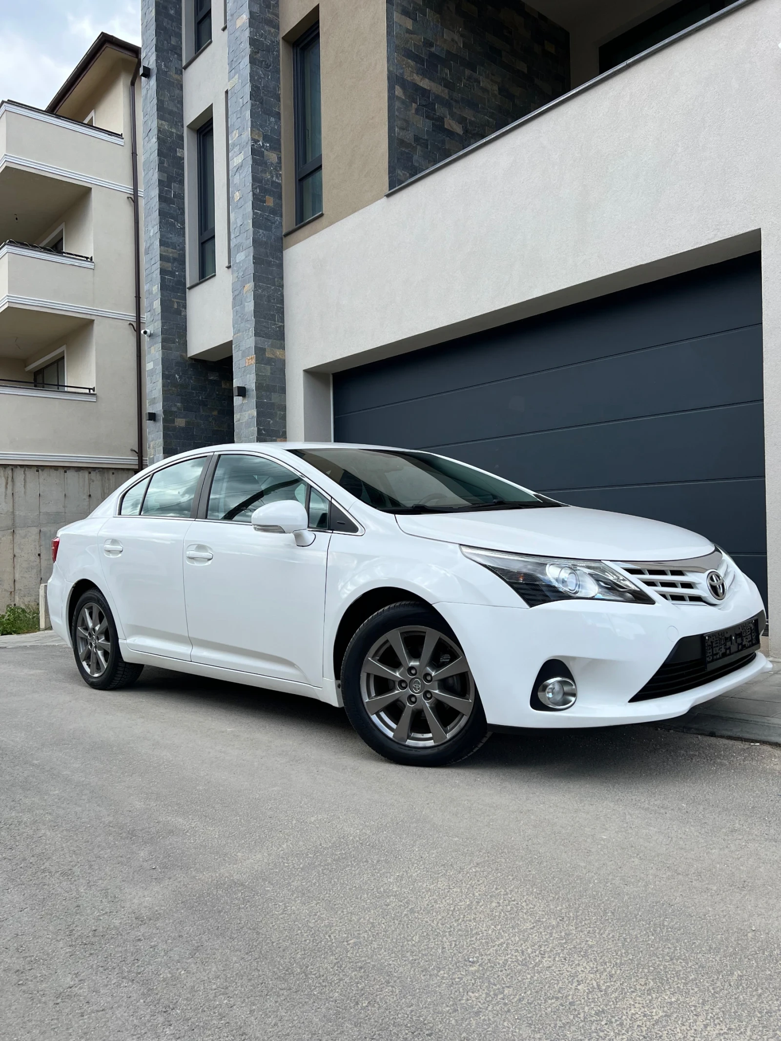 Toyota Avensis | Mobile.bg � ����������� 2
