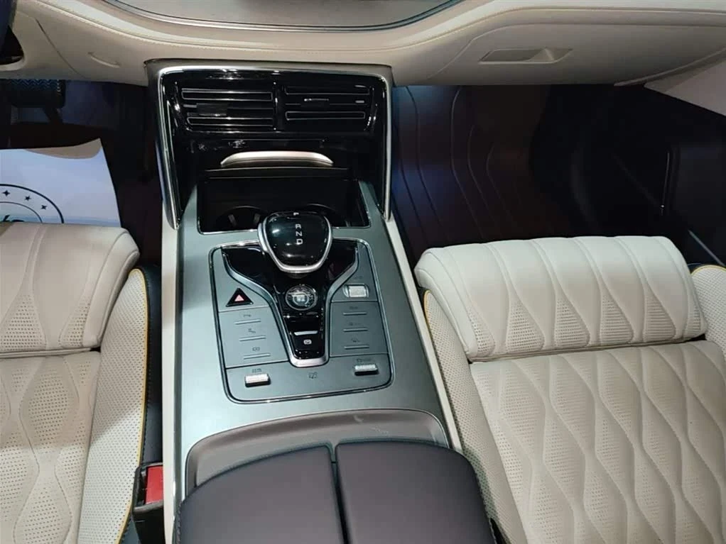 BYD Tang Champion Edition 600 km Premium Model autogeorge, снимка 13 - Автомобили и джипове - 54428123