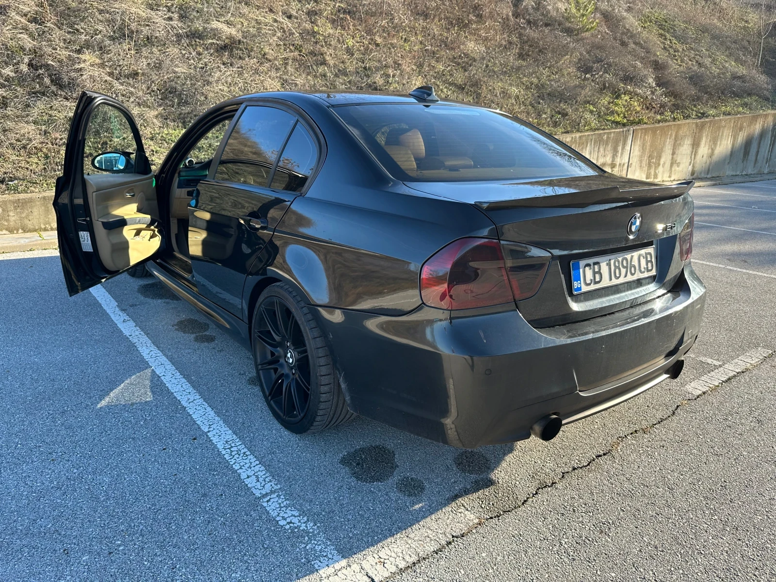 BMW 330, снимка 4 - Автомобили и джипове - 54464652